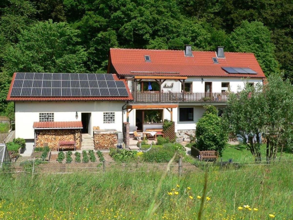 Quiet Holiday Home With Terrace Korbach Exteriör bild