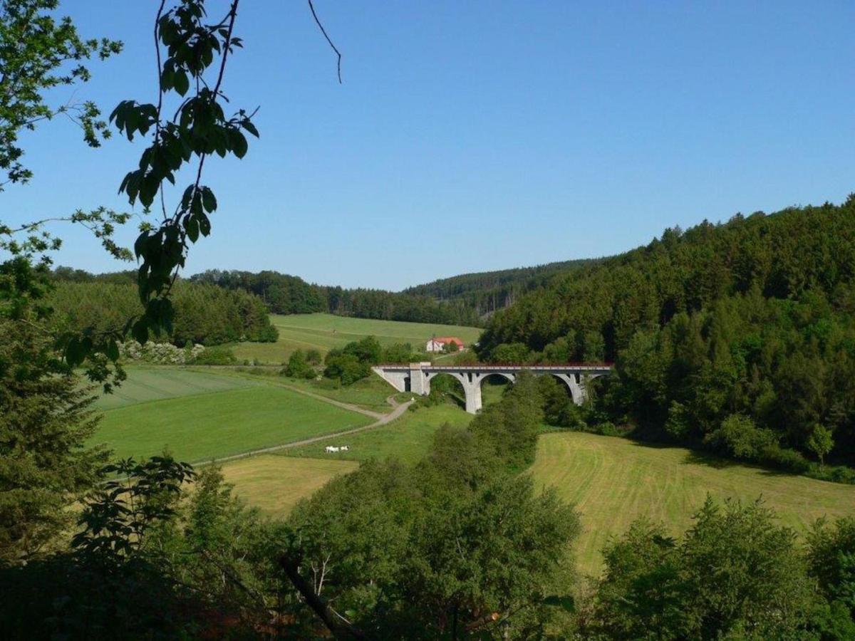 Quiet Holiday Home With Terrace Korbach Exteriör bild